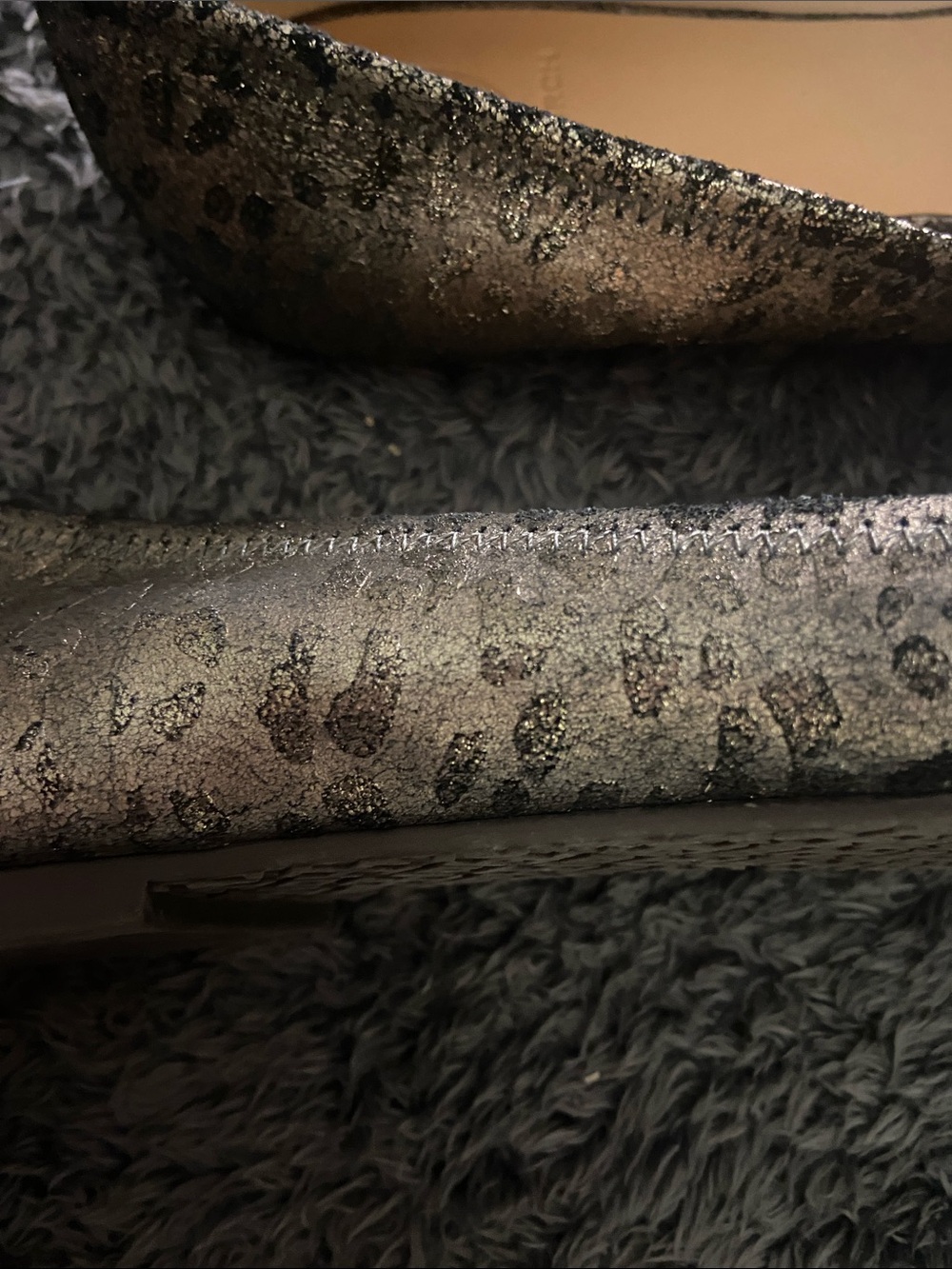 Tory Burch Metallic silver and black Logo Ballet Flats - Picture 7 of 7